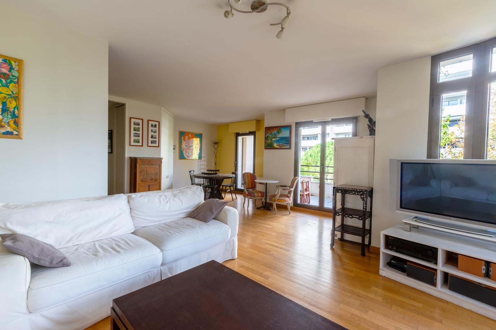 Photo 4 de notre annonce - Location appartement meublé 3 pièces 2 chambres (89 m²) 92100 Rue Louis Blériot, Boulogne-Billancourt